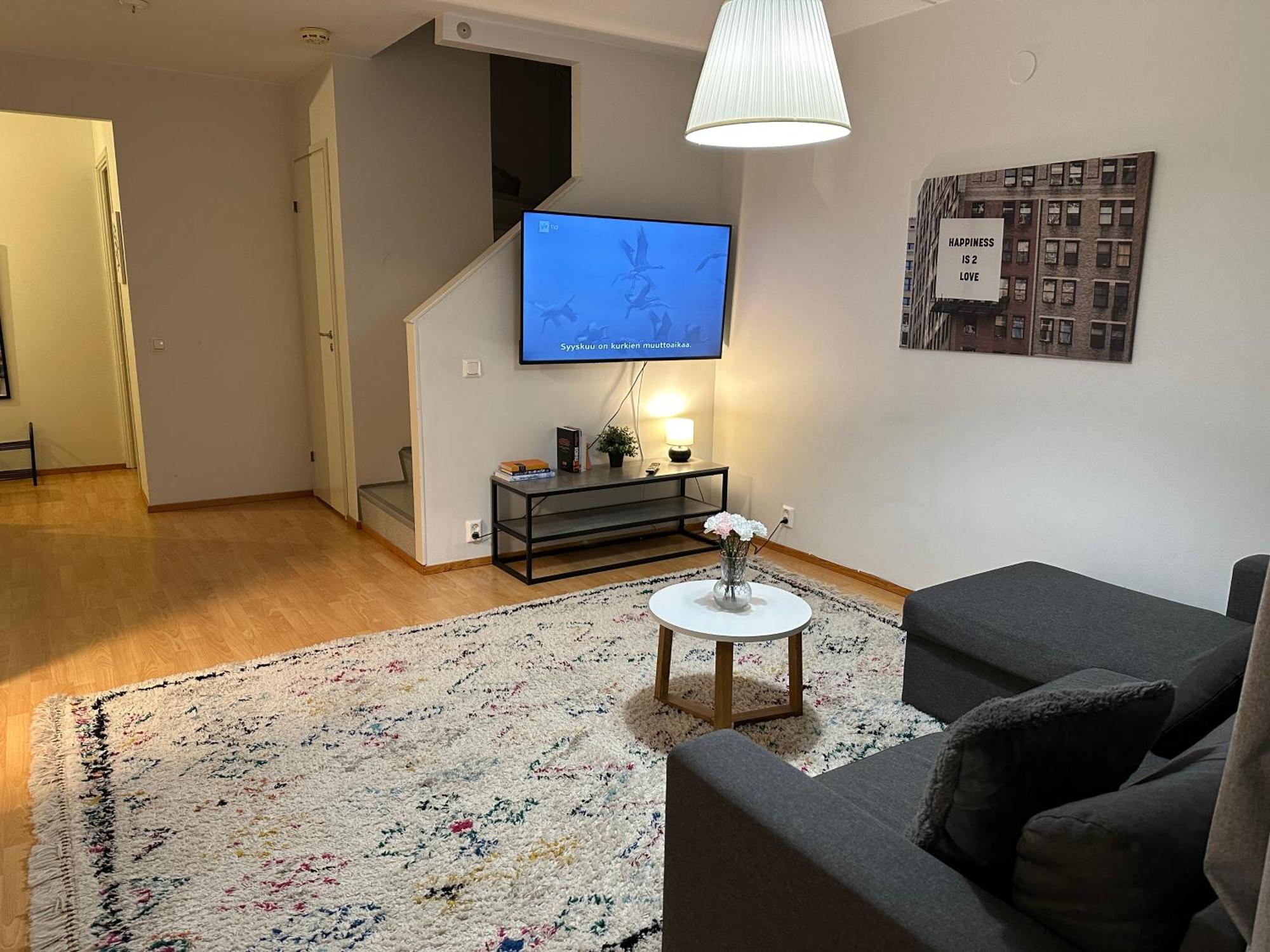 Apartment 3 Bedroom With Sauna And Balcony Helsinki